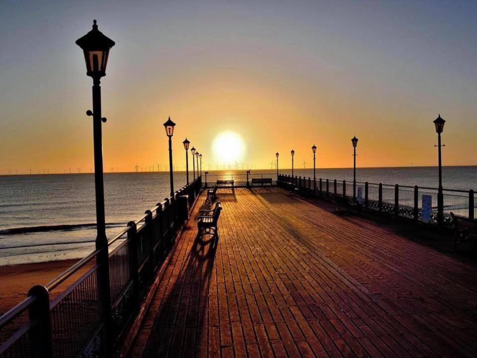 Beach Court Holiday Apartments Skegness Εξωτερικό φωτογραφία