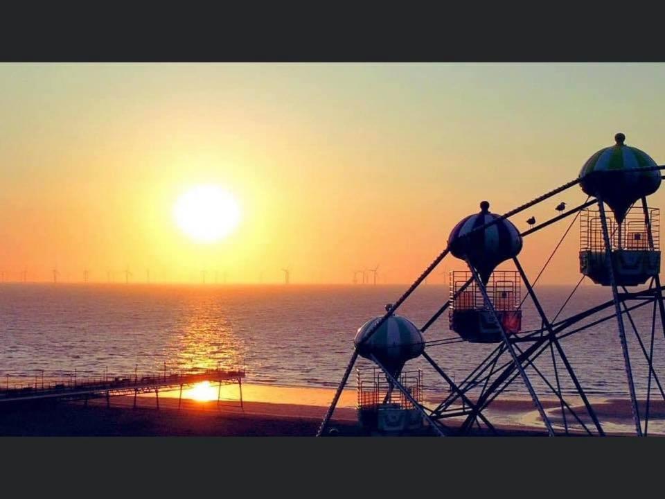 Beach Court Holiday Apartments Skegness Εξωτερικό φωτογραφία